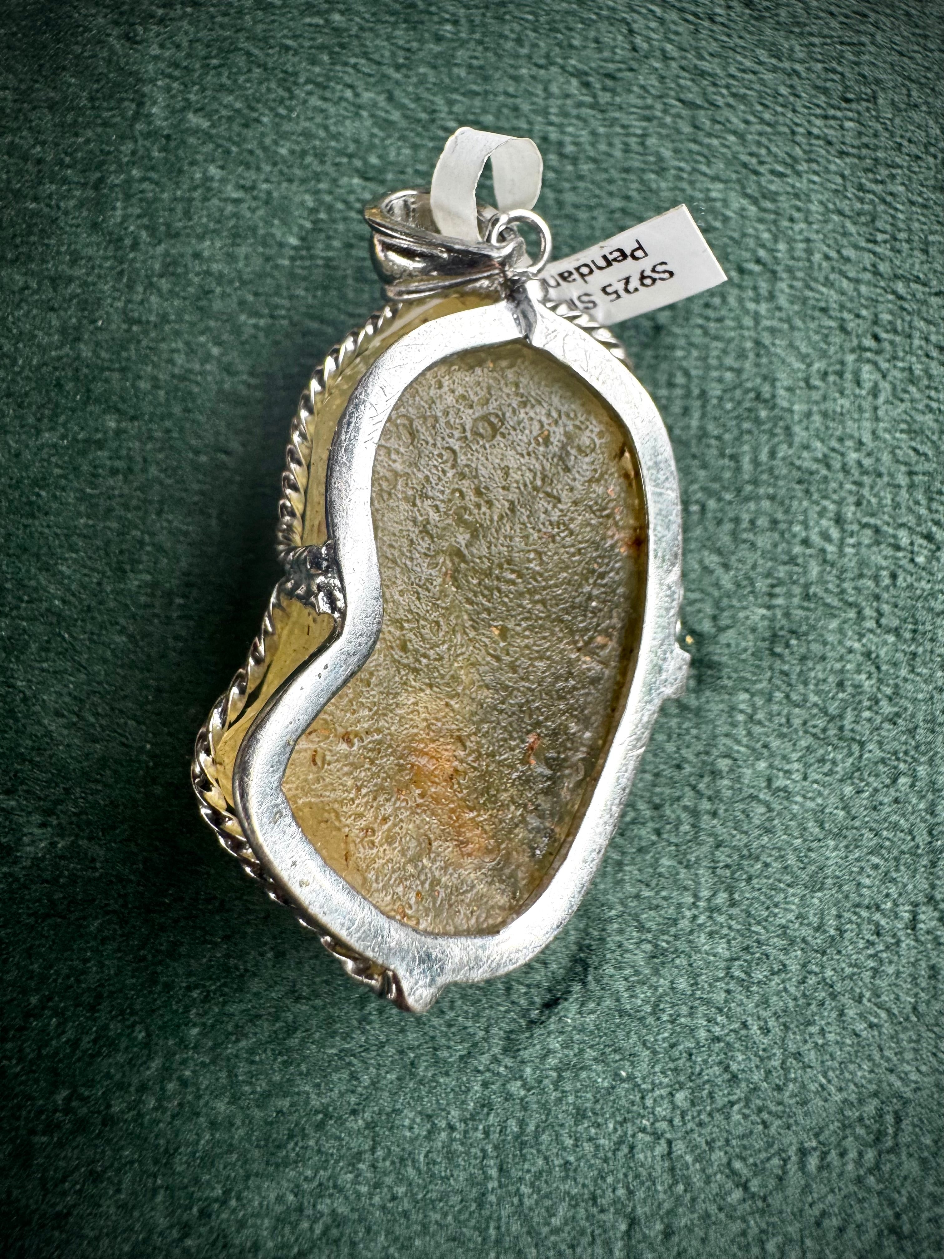 S925 Lybian desert glass