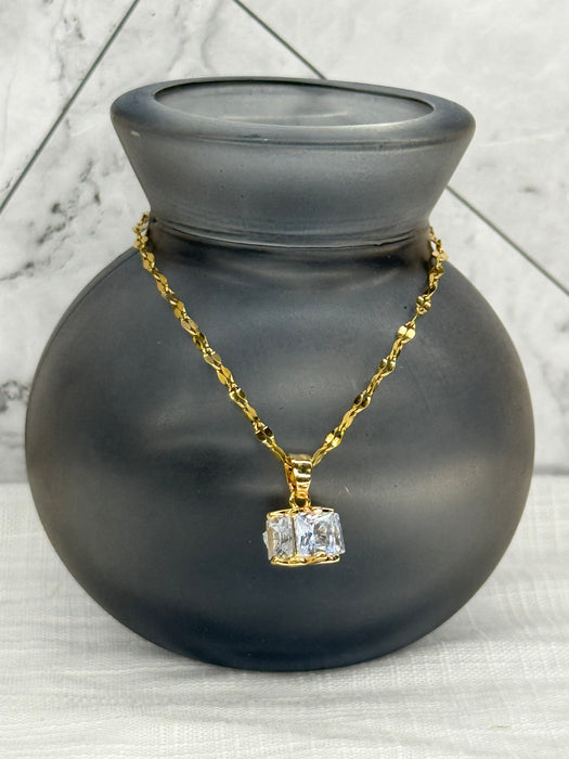 Gold chandelier style pendant