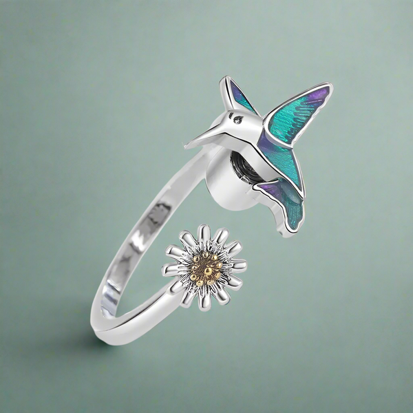 Hummingbird Fidget and Daisy Flower Ring