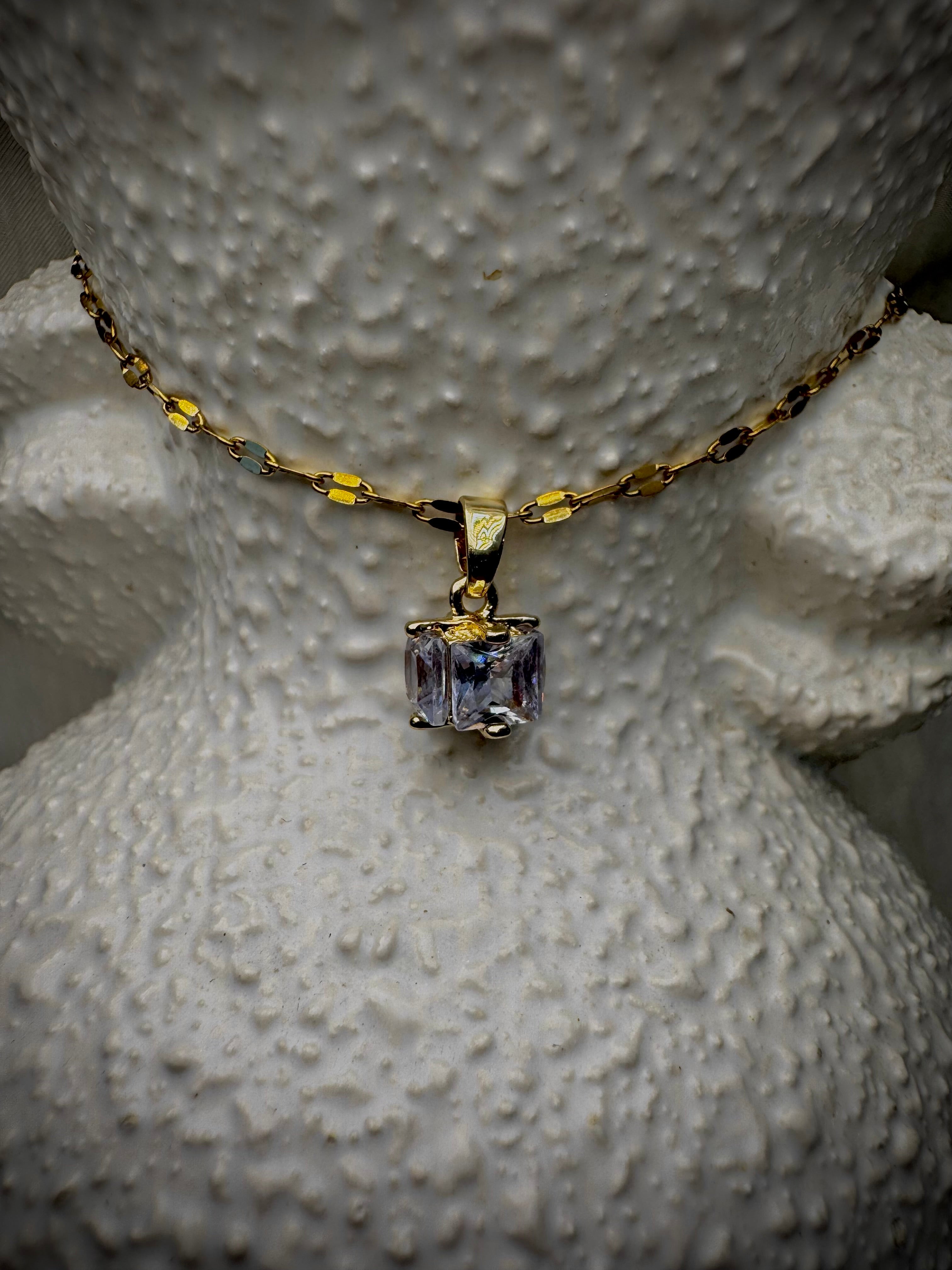 Gold chandelier style pendant
