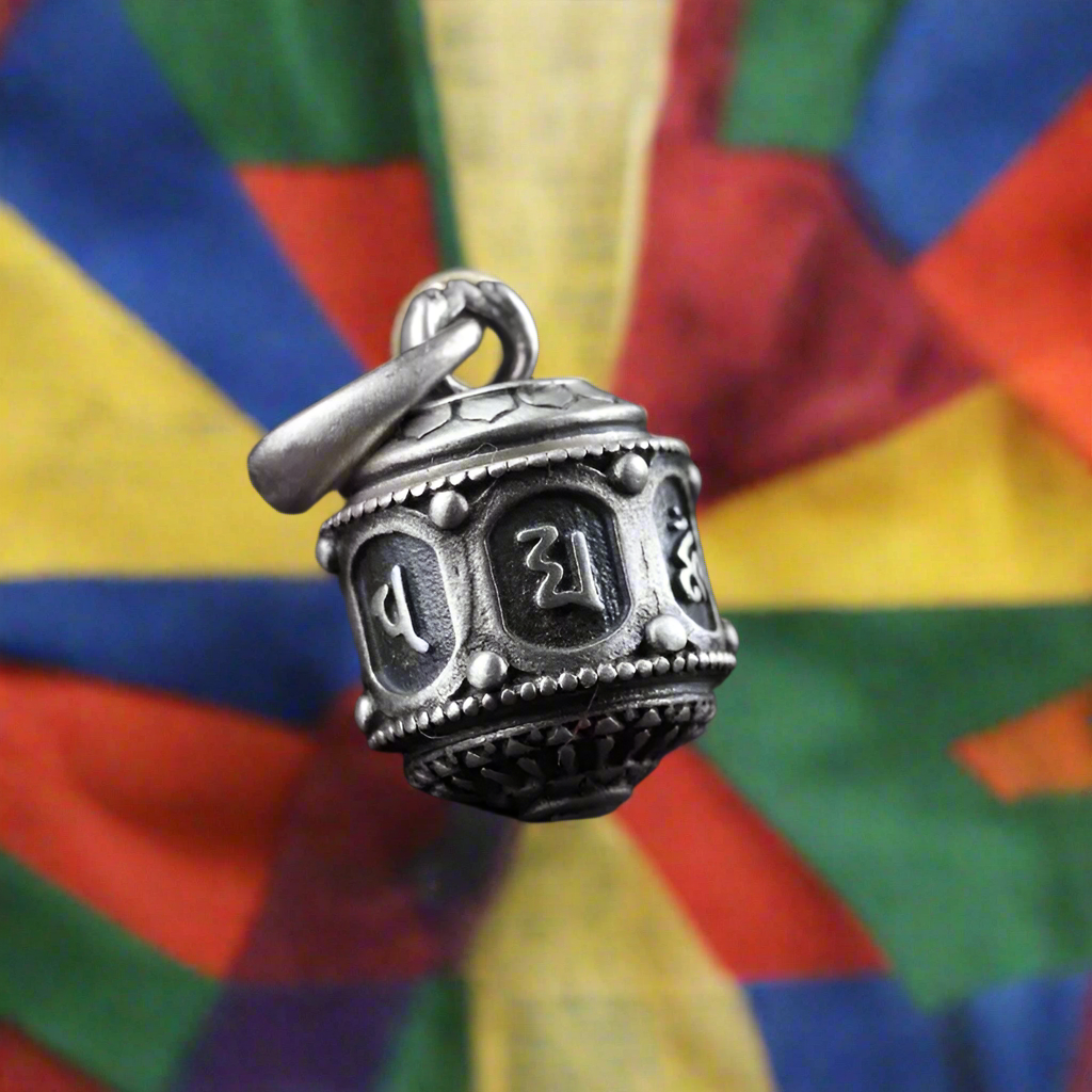 Sterling Silver Prayer Wish Box – Om Mani Padme Hum