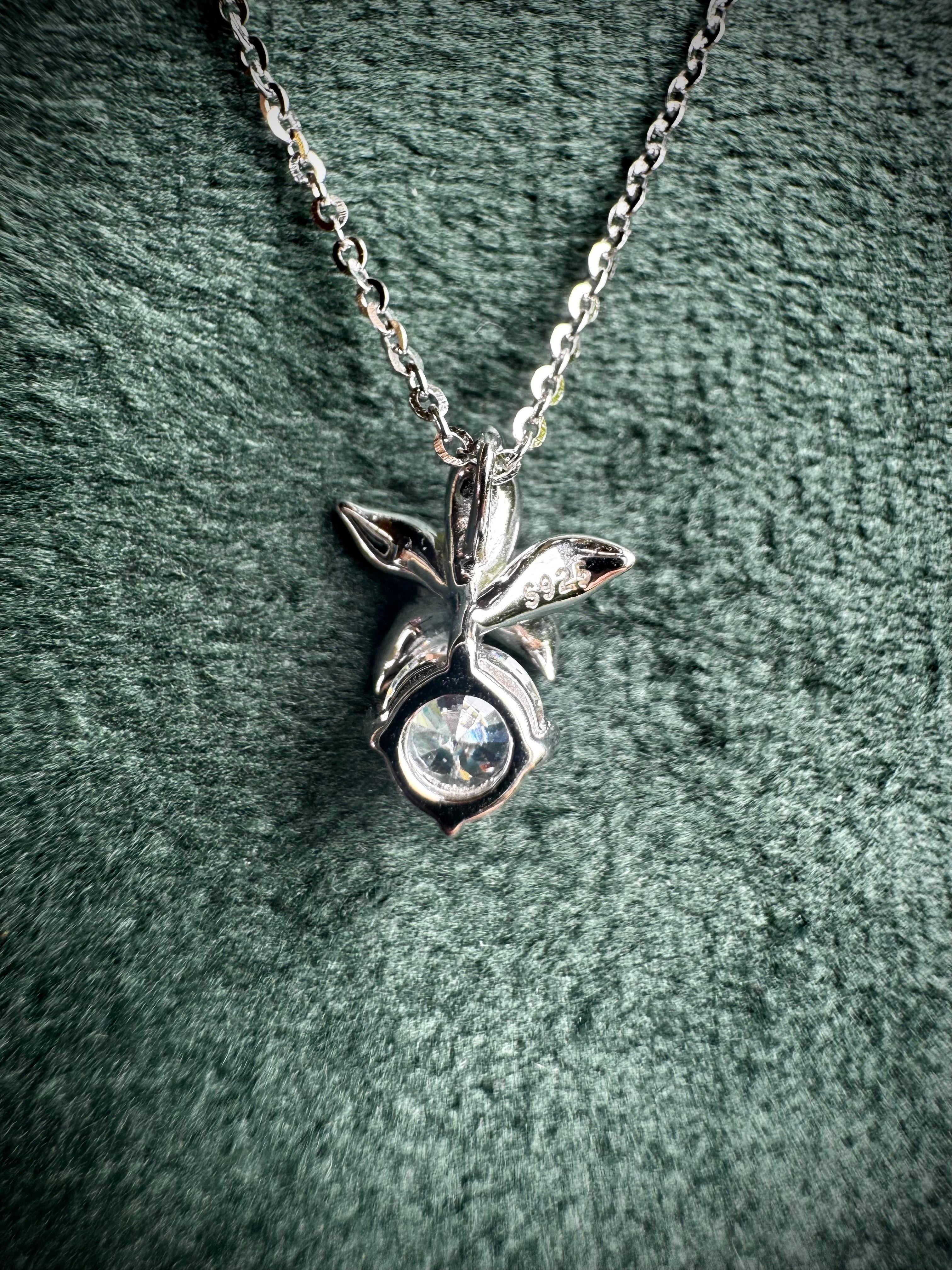 S925 Frangipani Necklace