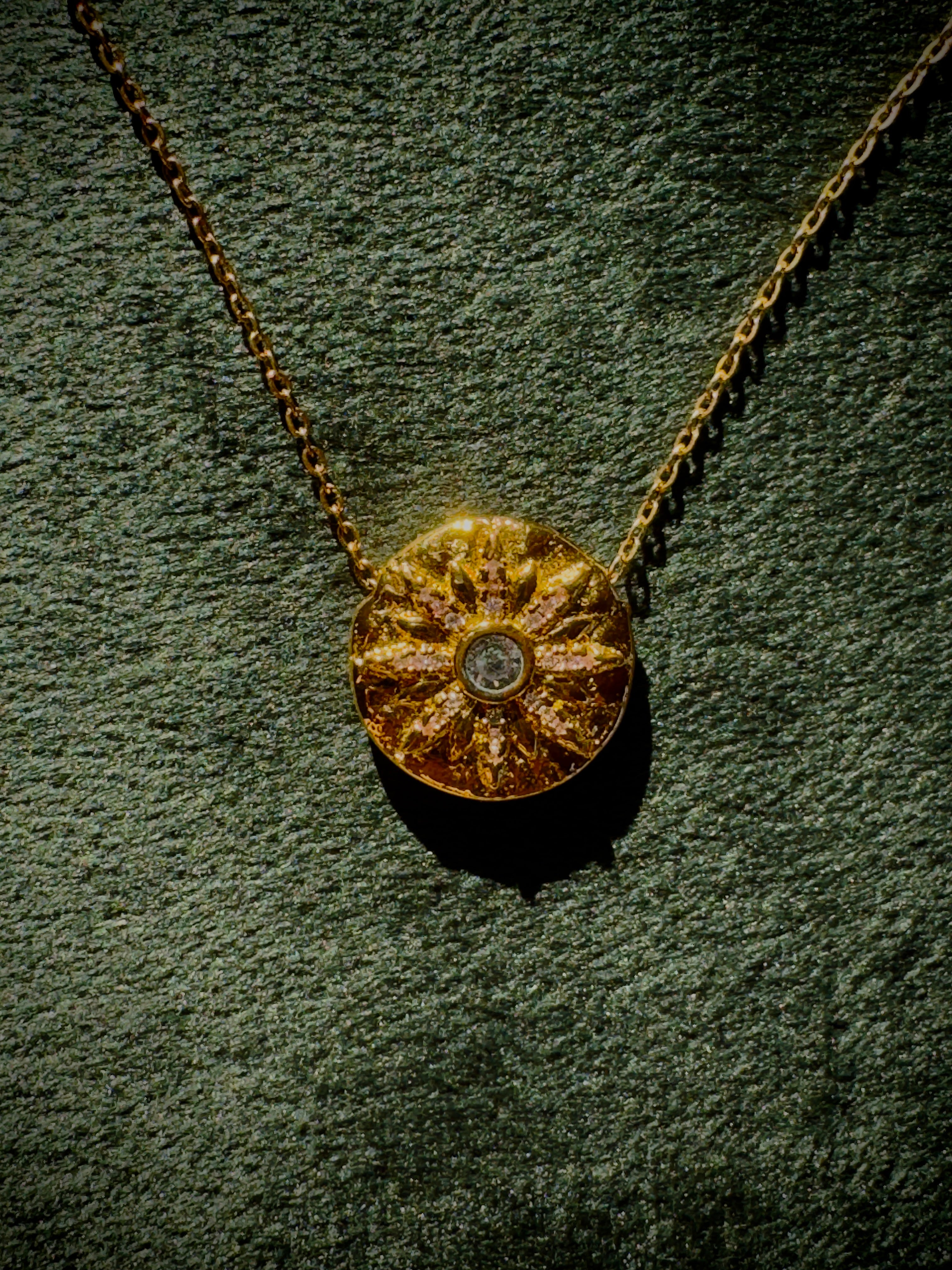 Solar Light Medallion