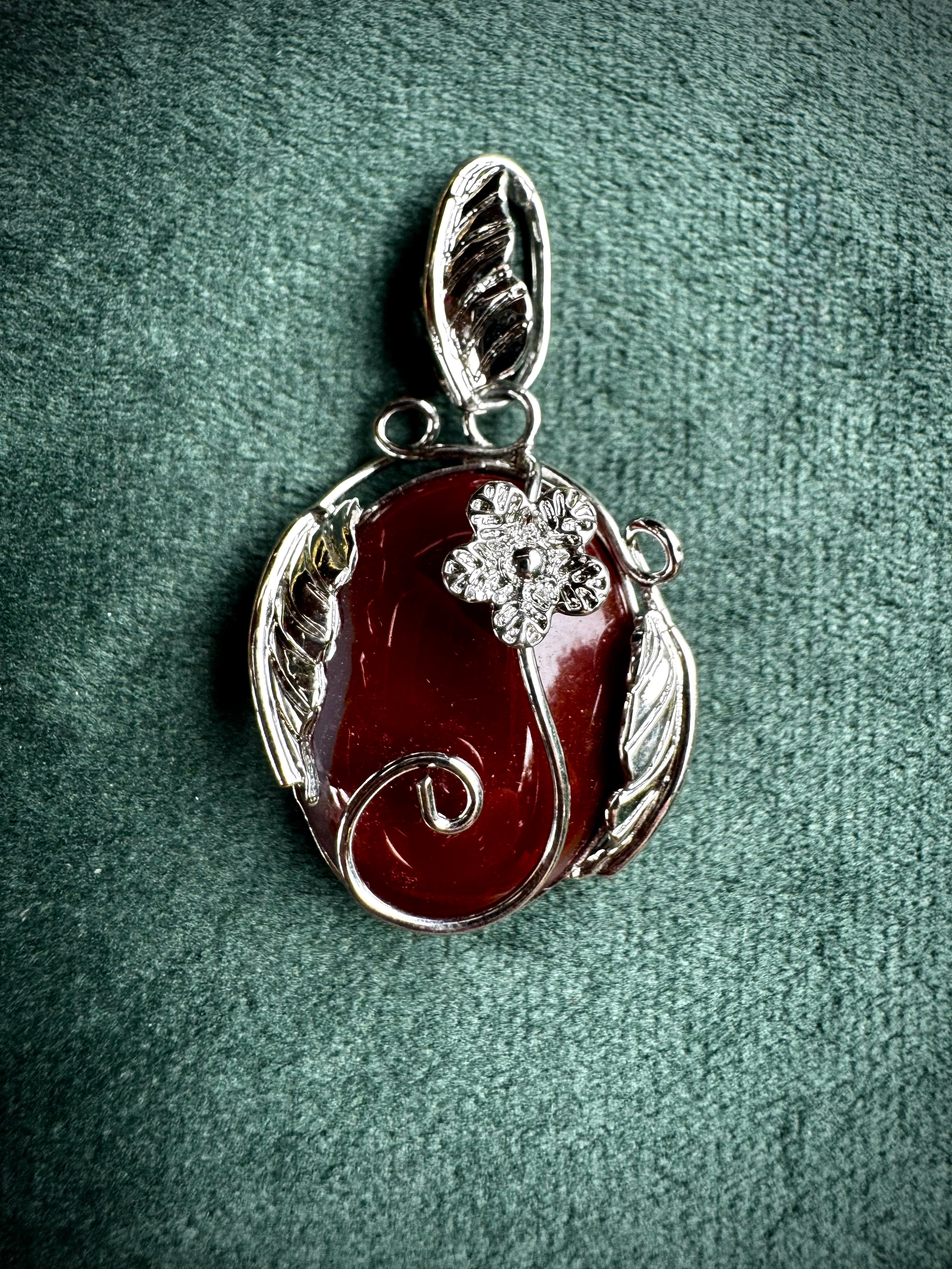 Carnelian Floral Pendant