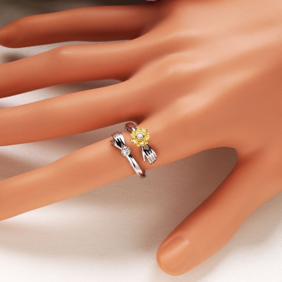 silver hug ring