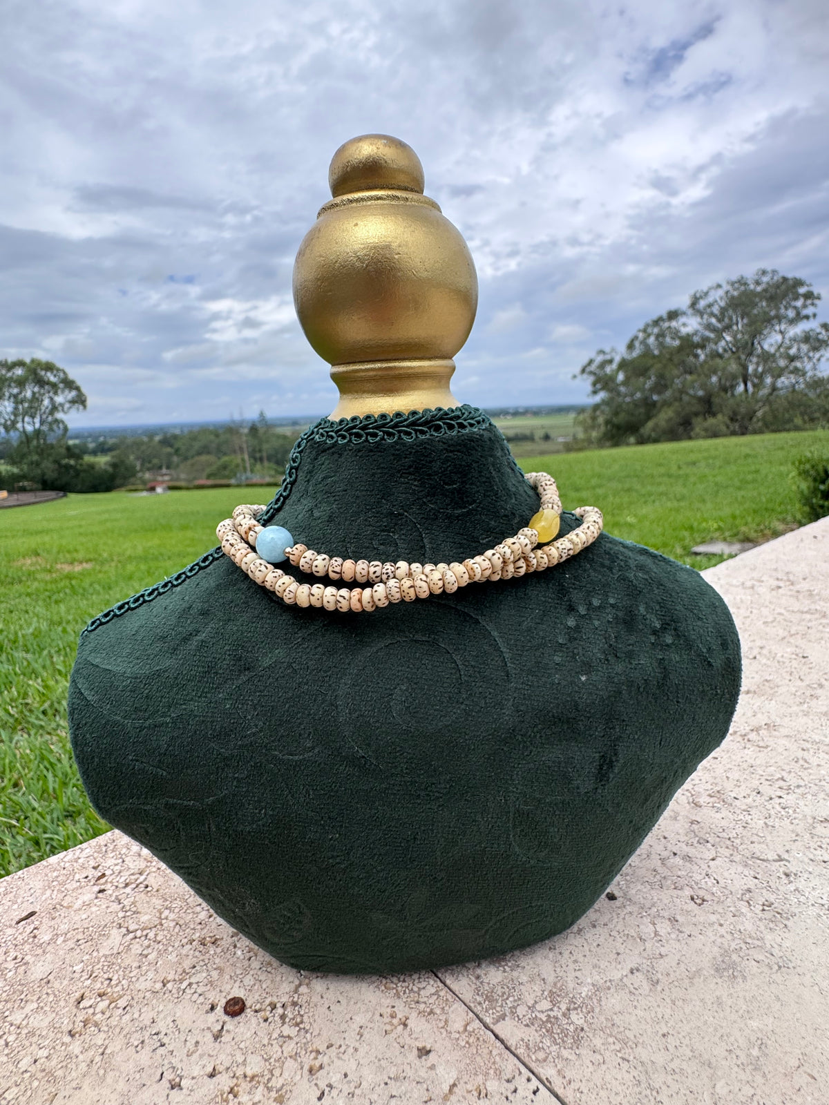 andmade Star and Moon Bodhi Seeds necklace