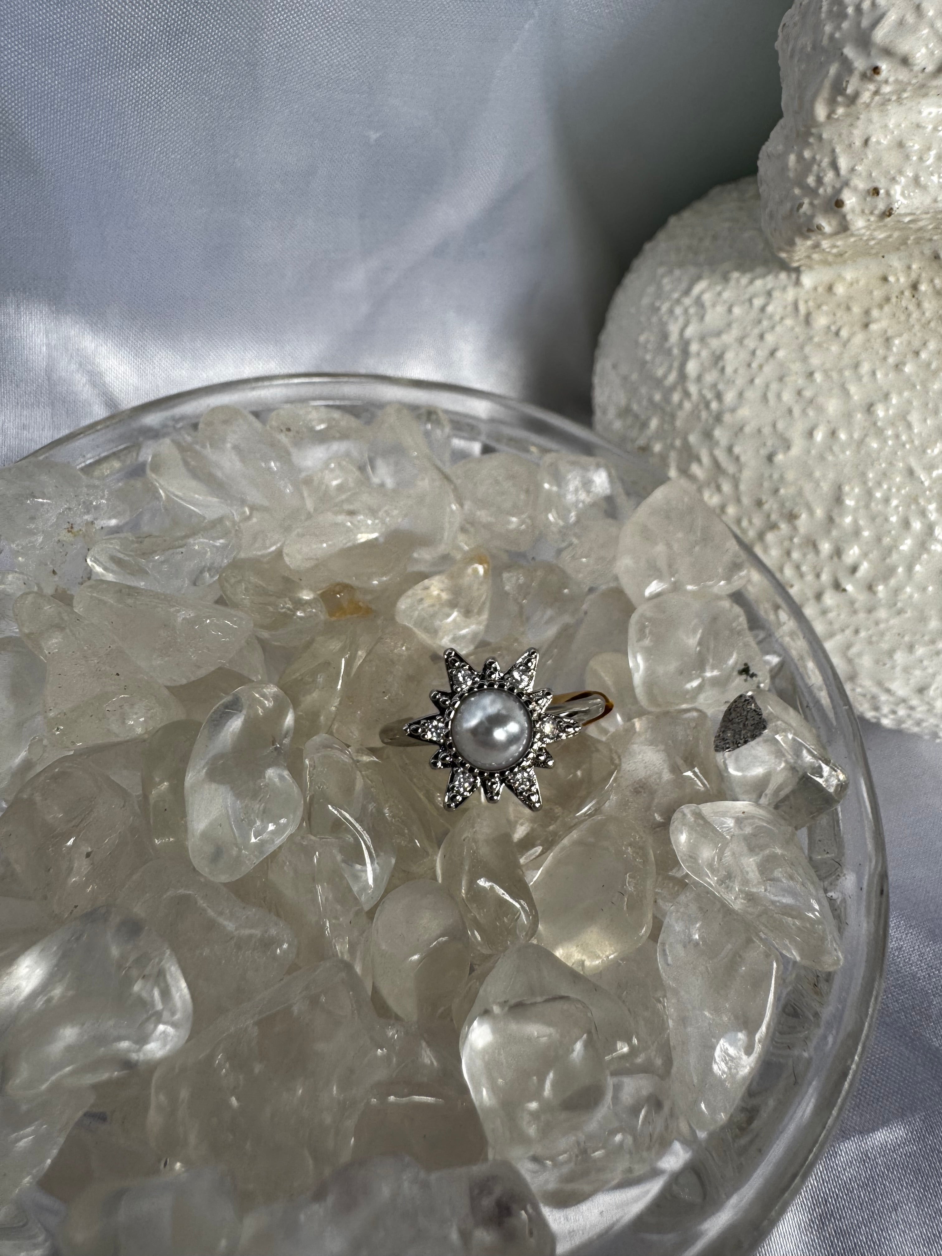 Pearl/Silver Snowflake flower Fidget Ring