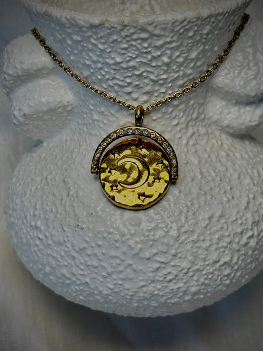 Sun and Moon Fidget necklace