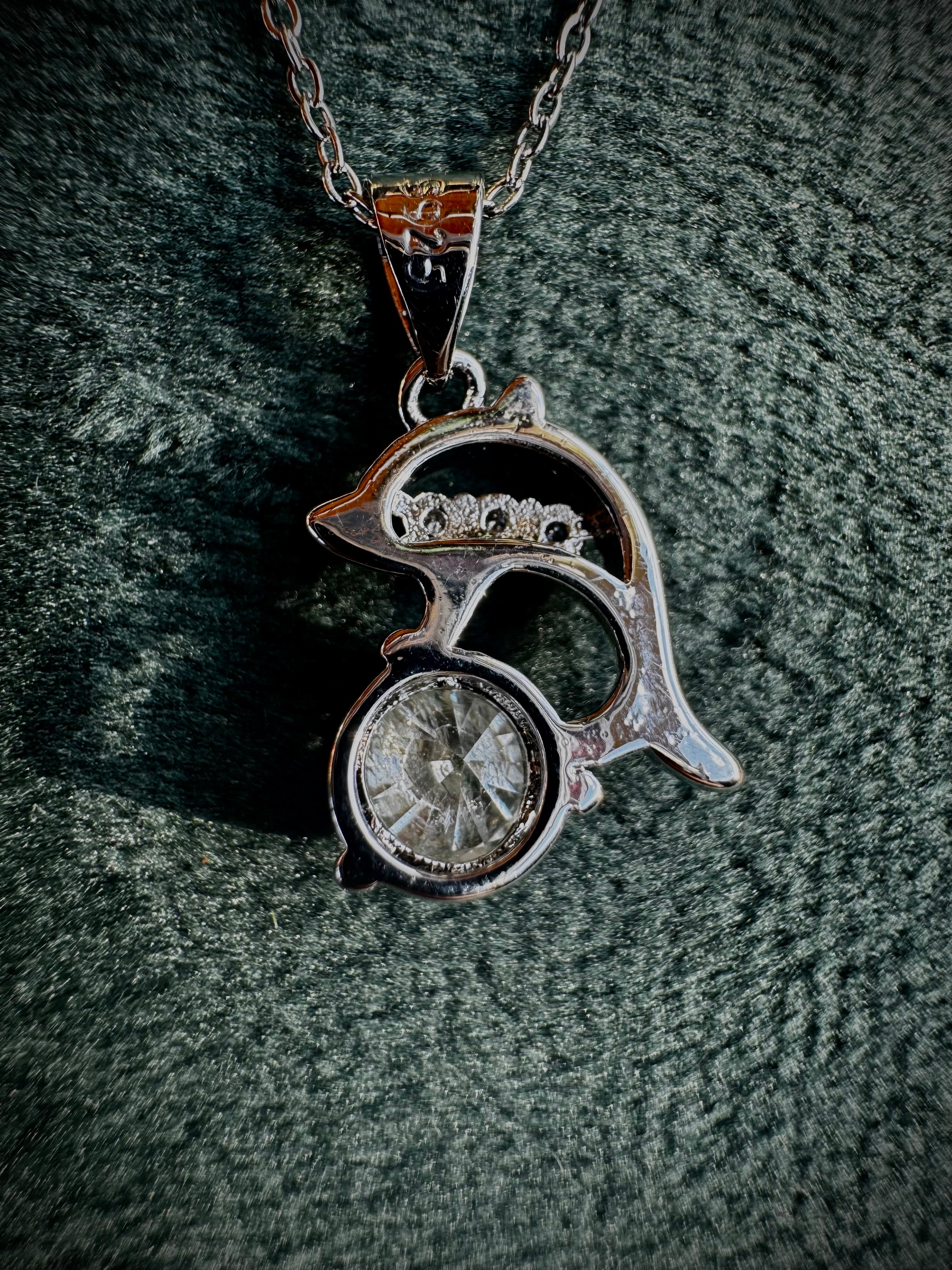 S925 Dolphin Moissanite necklace