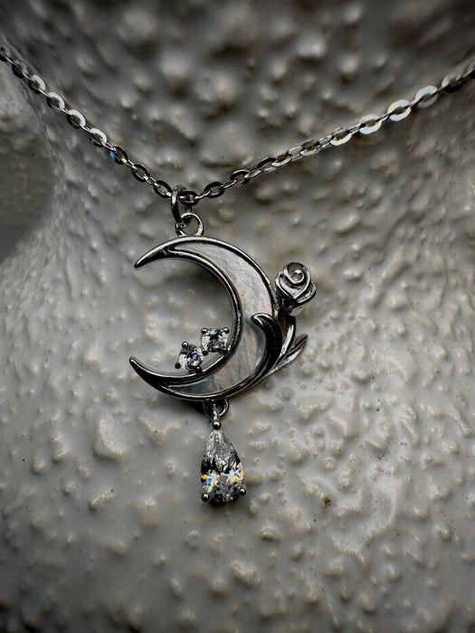 Moon necklace S925