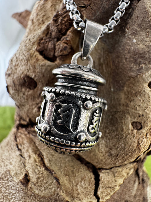 Sterling Silver Prayer Wish Box – Om Mani Padme Hum