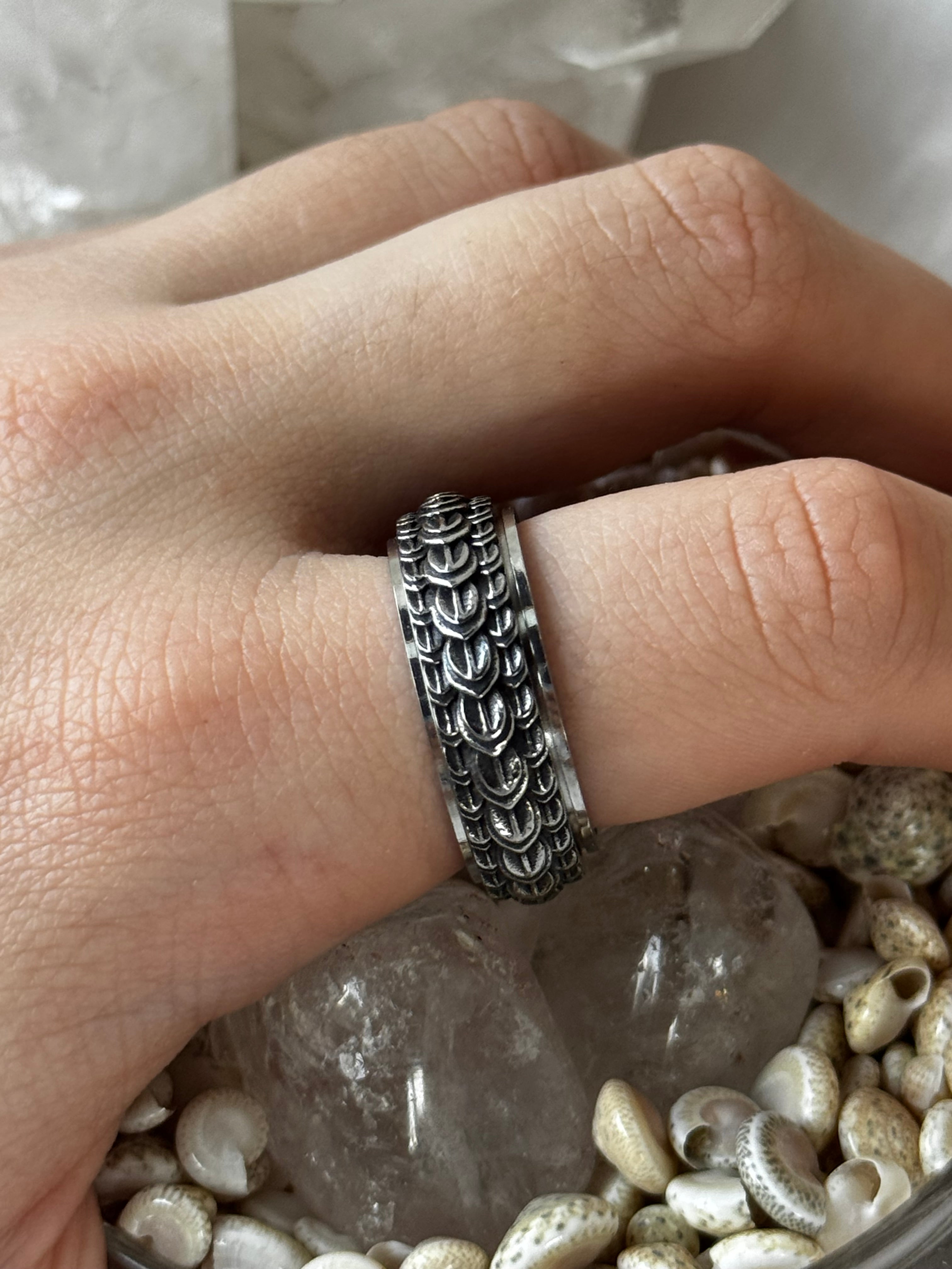 Dragon Scales Fidget Ring