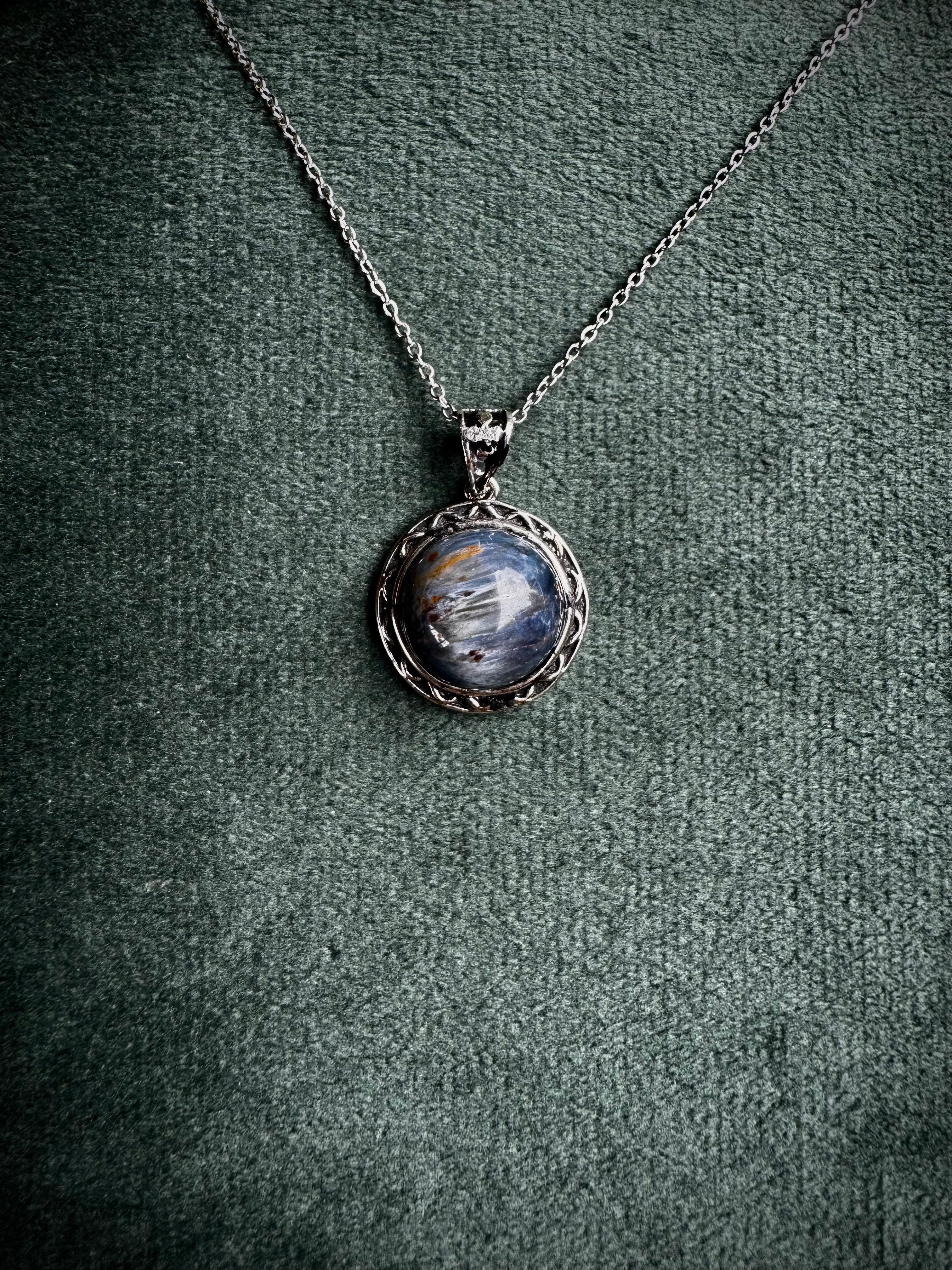 Round Pietersite pendant