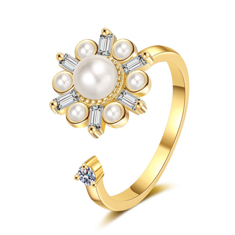 Pearl/Gold Snowflake Flower Fidget Ring