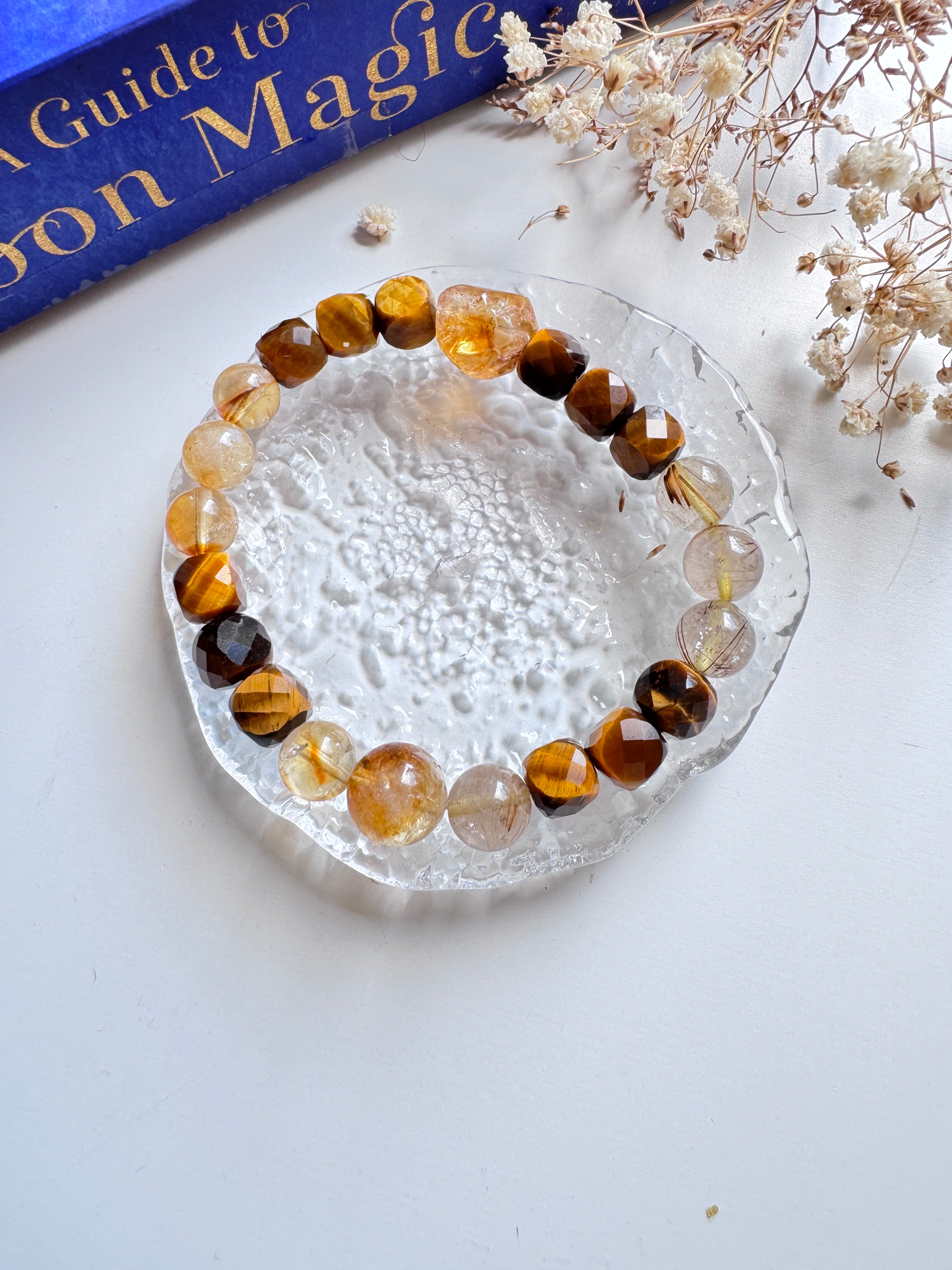 Golden Radiance Gemstone bracelet