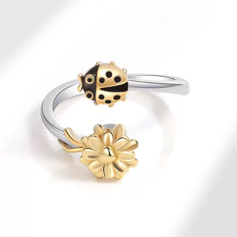 Silver lady bug Flower Fidget ring