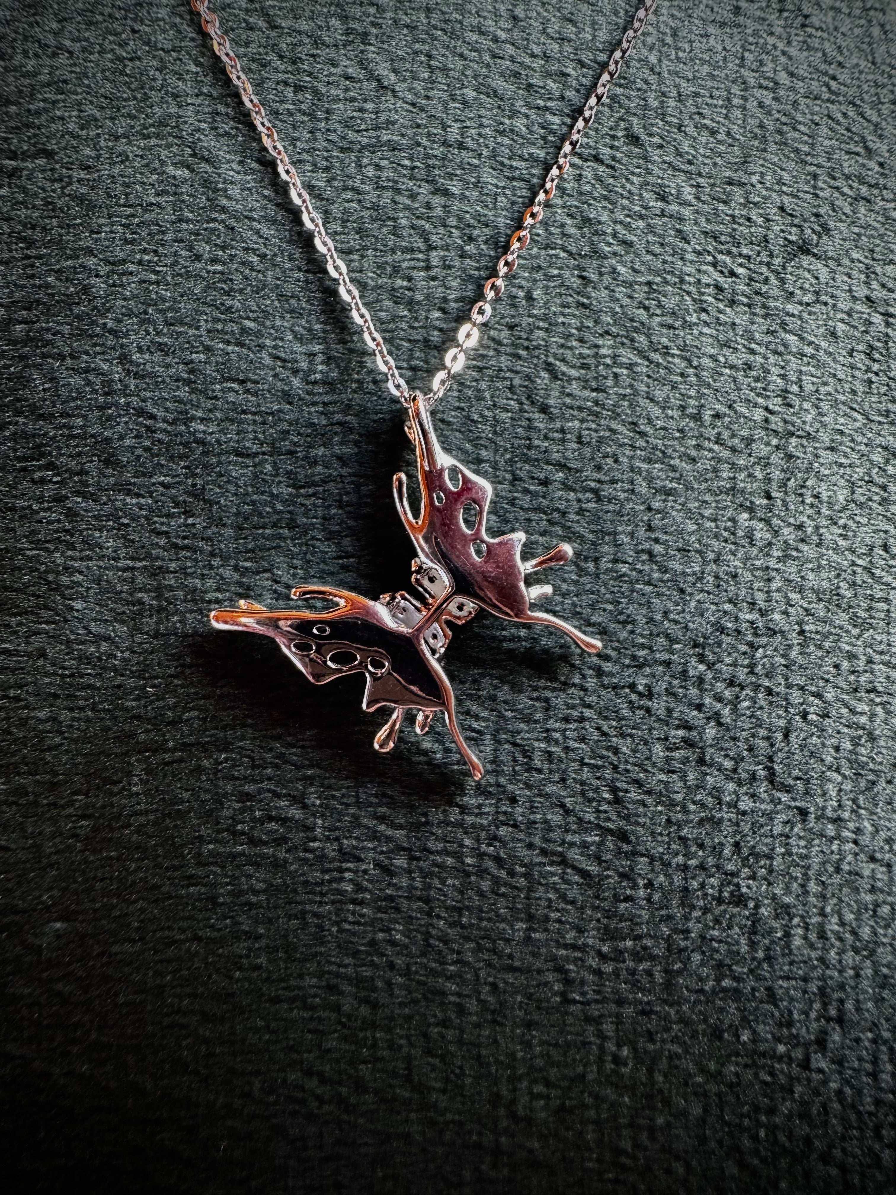 S925 Mother or Pearl Butterfly Necklace