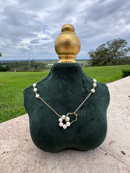 Pearl Circle Necklace