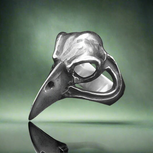 Raven Beak Skull silver Ring