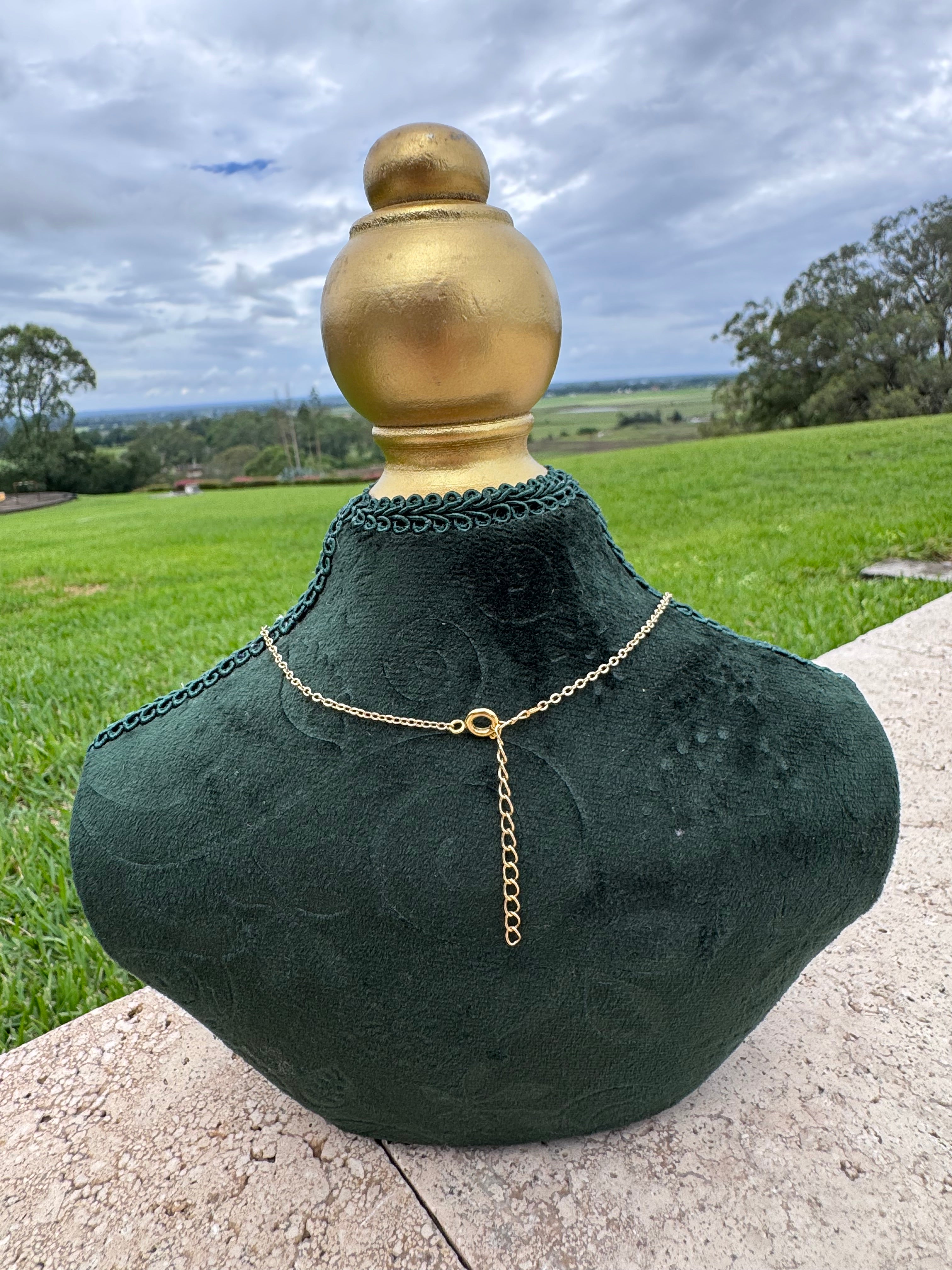 Pearl Wire Flower Necklace