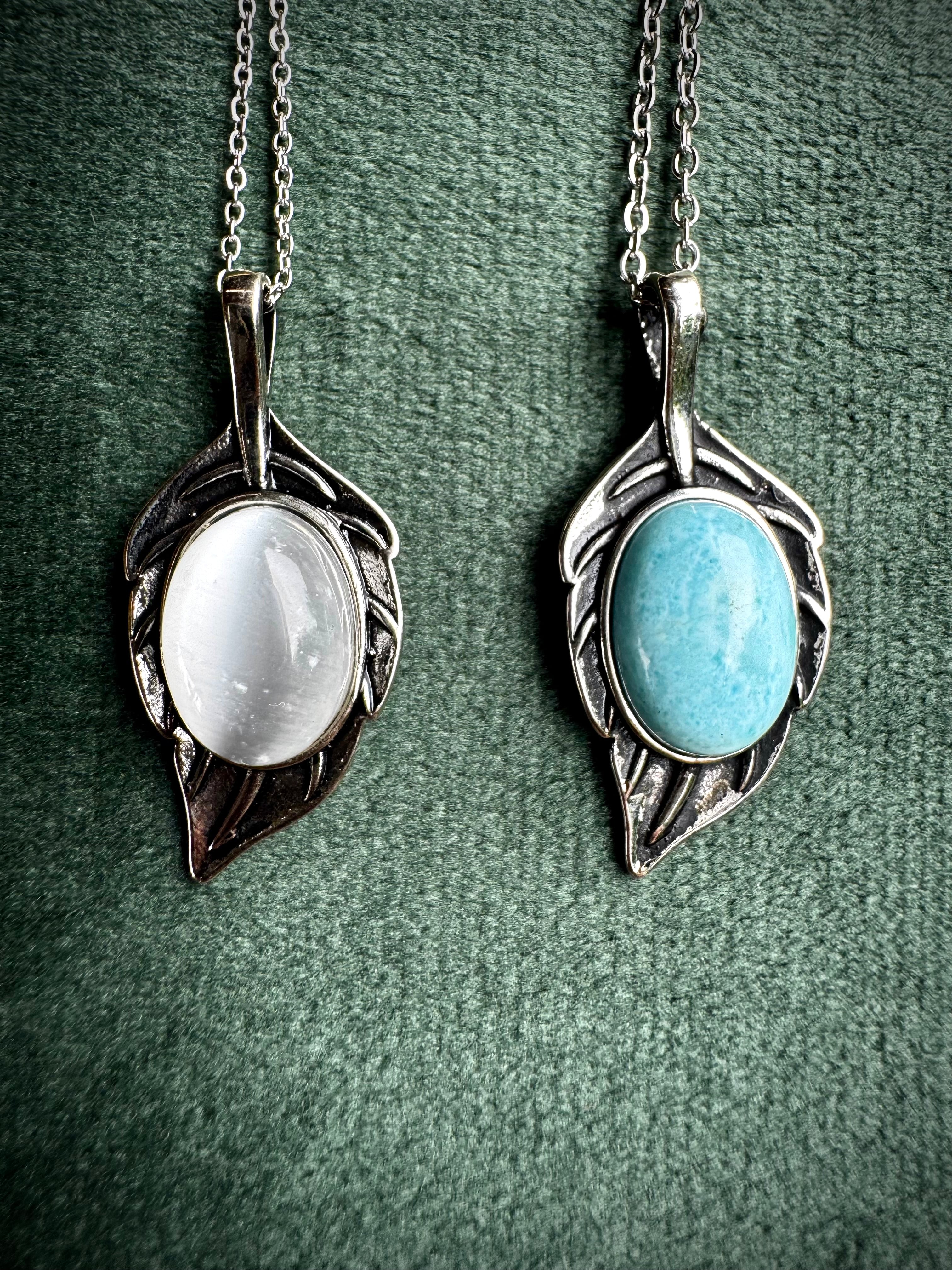 Larimar or Selenite Leaves