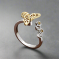 Load image into Gallery viewer, Gold/Silver Bee Fidget Ring
