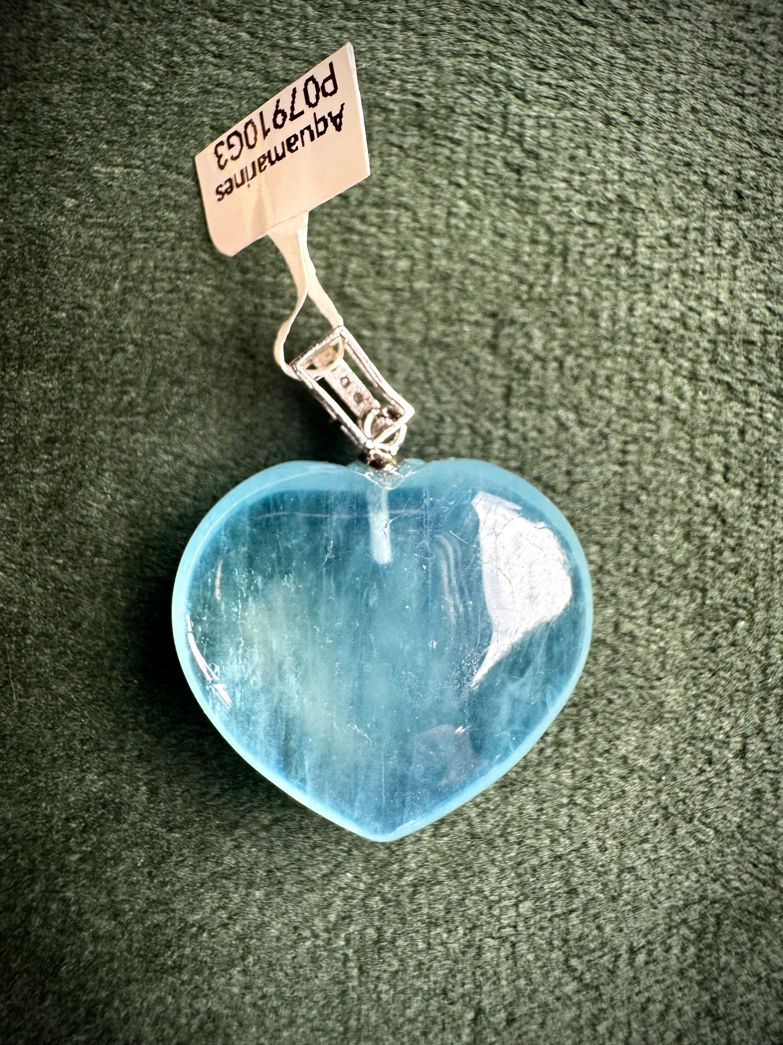 A Grade Aquamarine Hearts