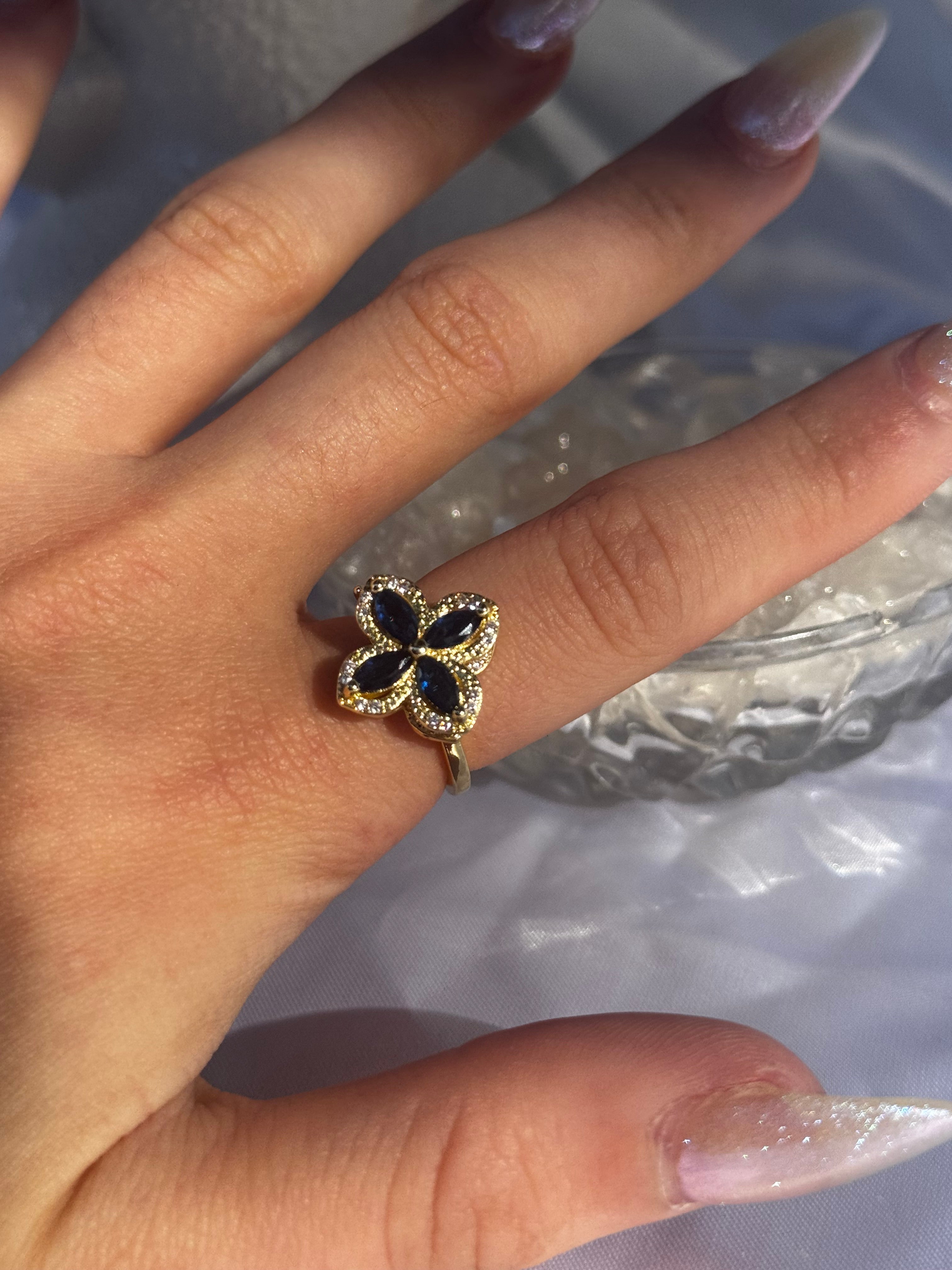 Blue Chevron Silver Fidget Ring