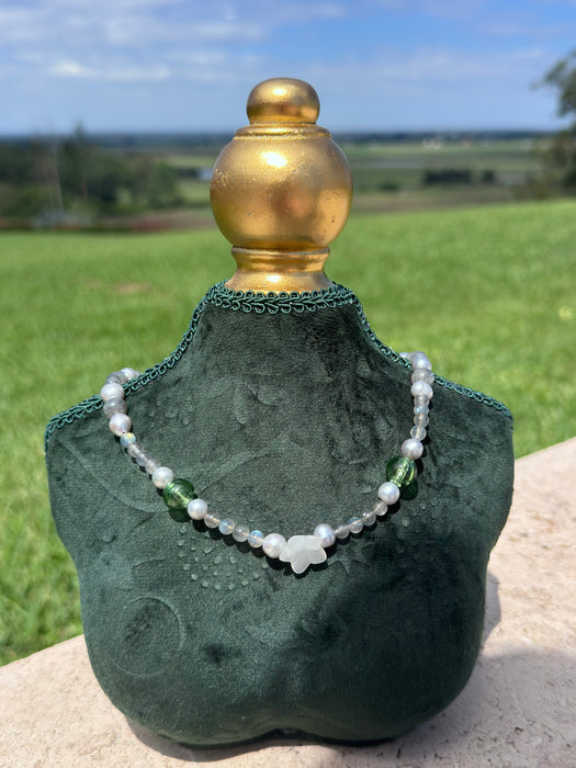 Labradorite and pearl Essential Oil Necklace