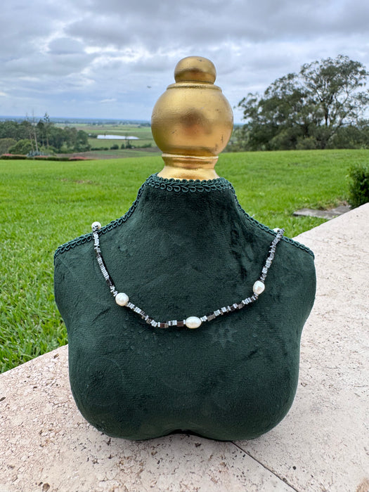 Hematite & Pearl Choker