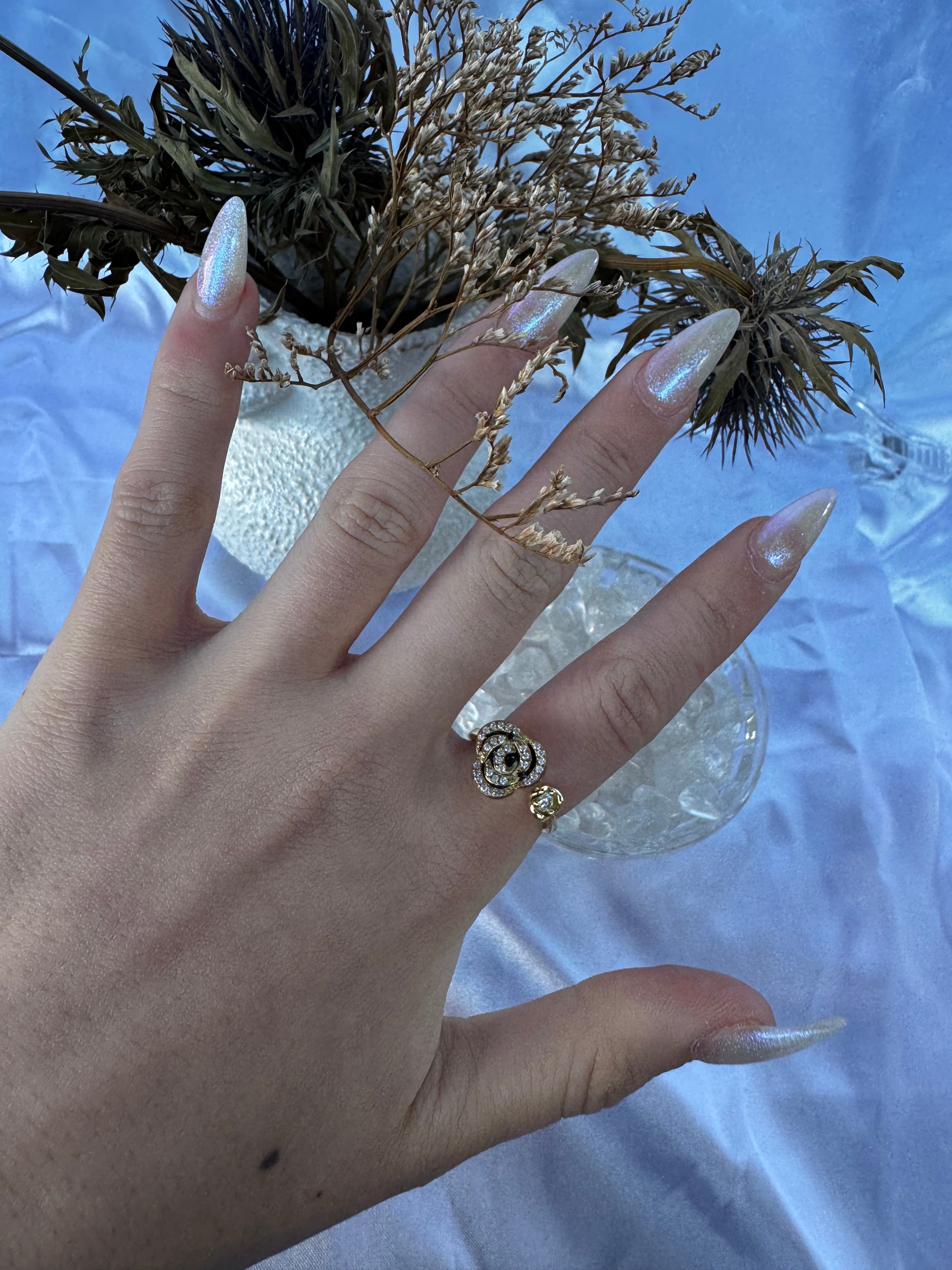 Golden Daisy Bee Fidget Ring