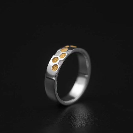 silver bee hive ring with gold plated design