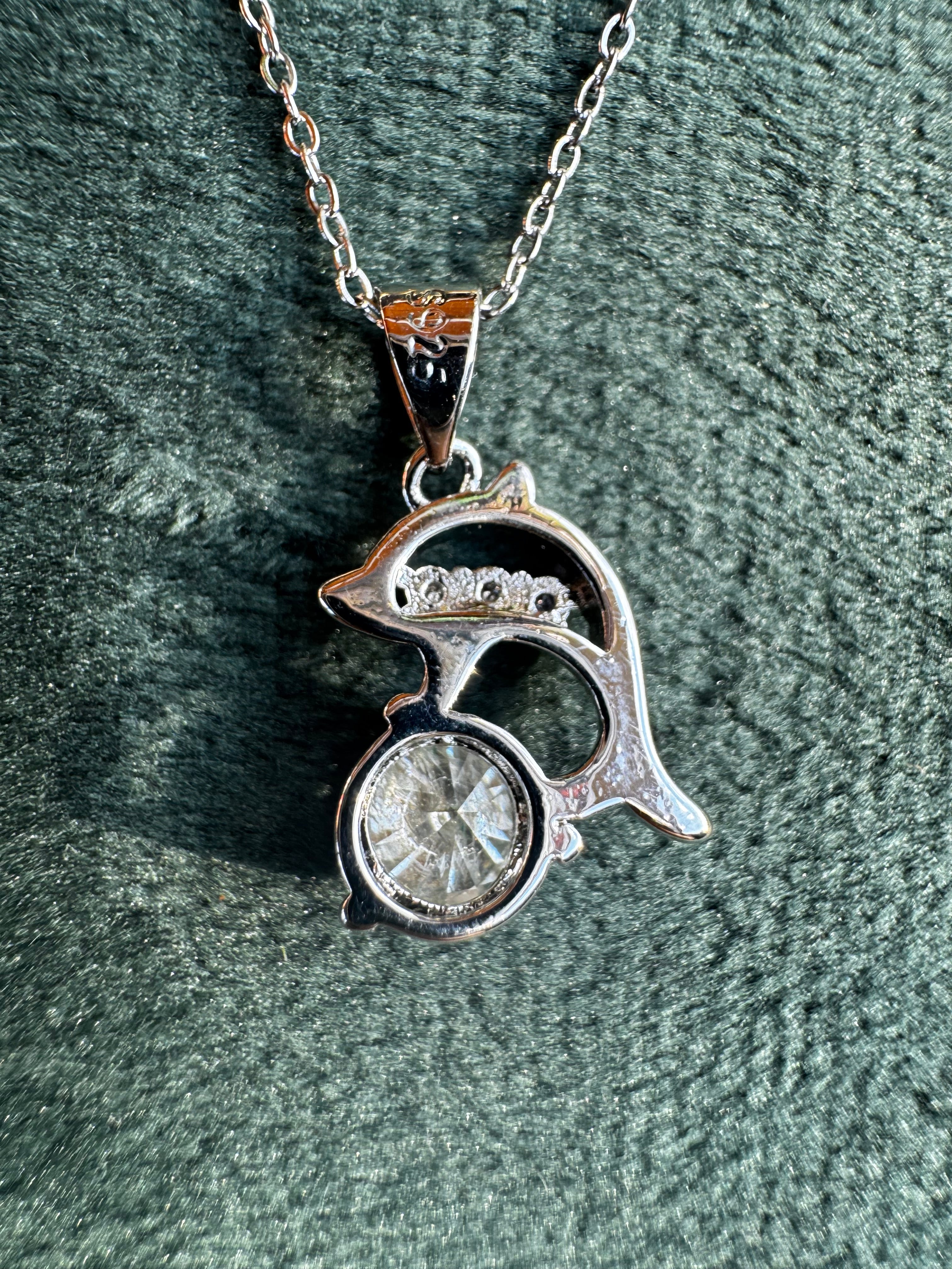 S925 Dolphin Moissanite necklace