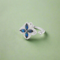 Load image into Gallery viewer, Blue 4 Clovers Silver Fidget Ring
