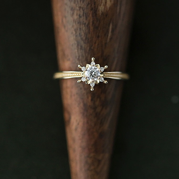 gold plated ring with zircon large snowflake design