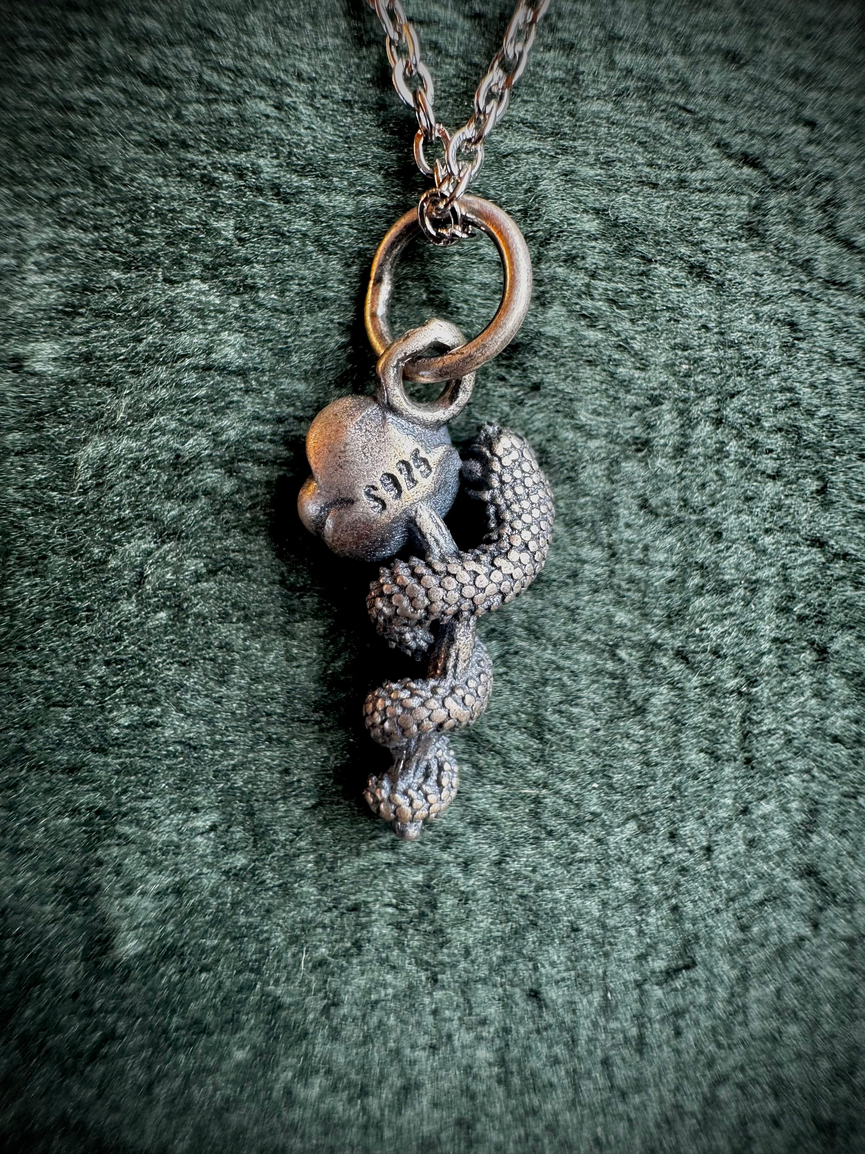 Snake Holding Rose S925