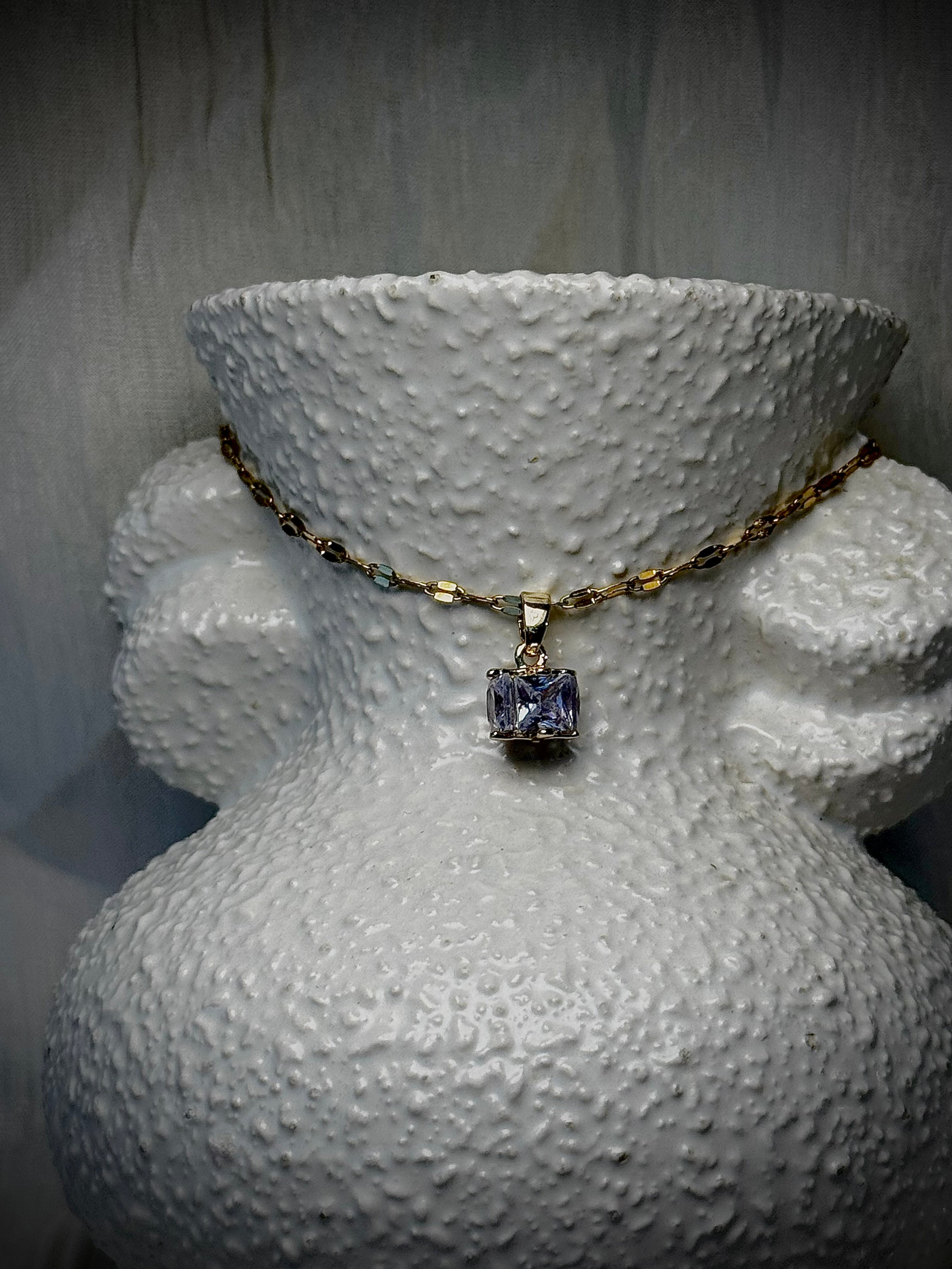 Gold chandelier style pendant