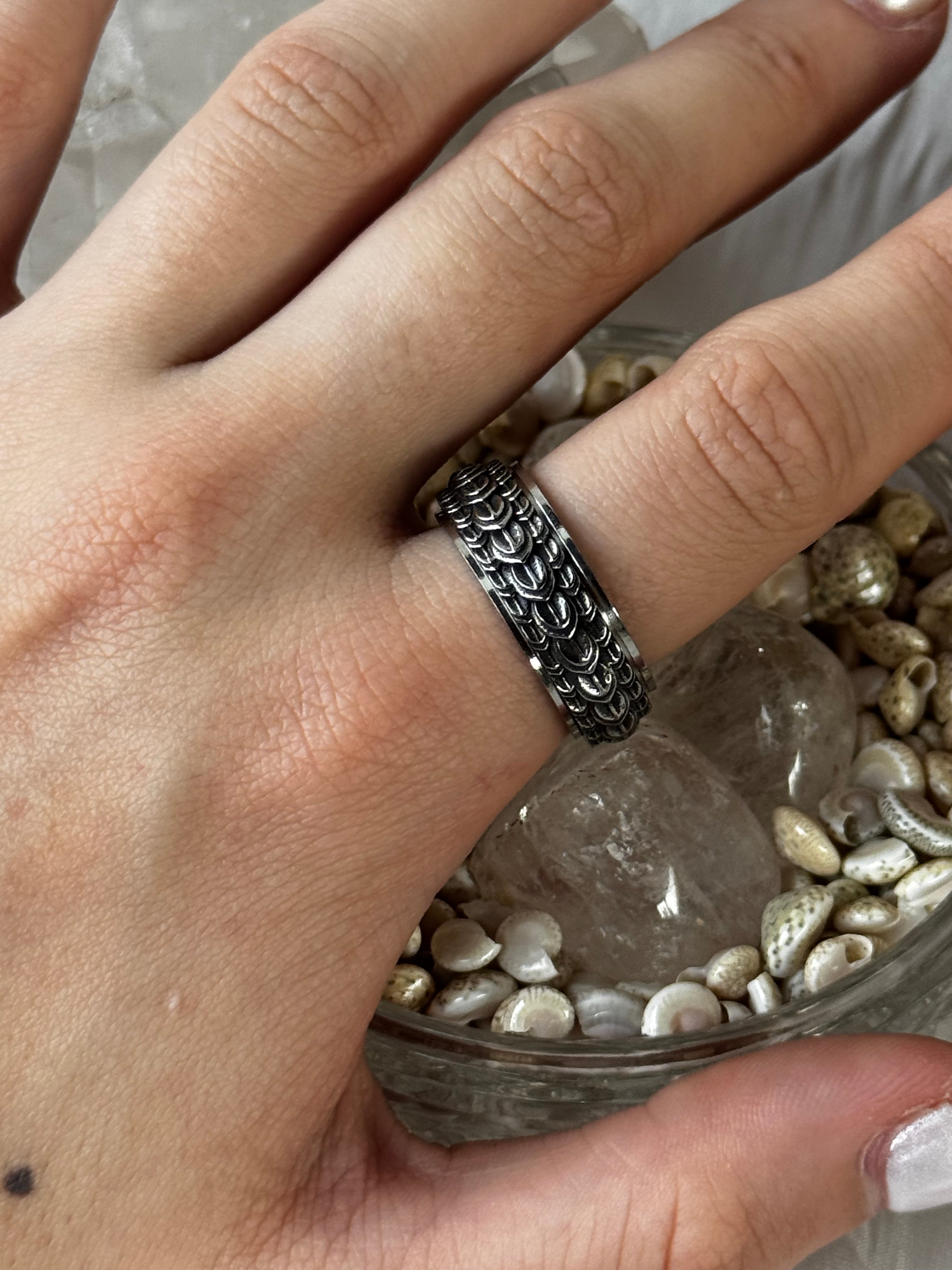 Dragon Scales Fidget Ring