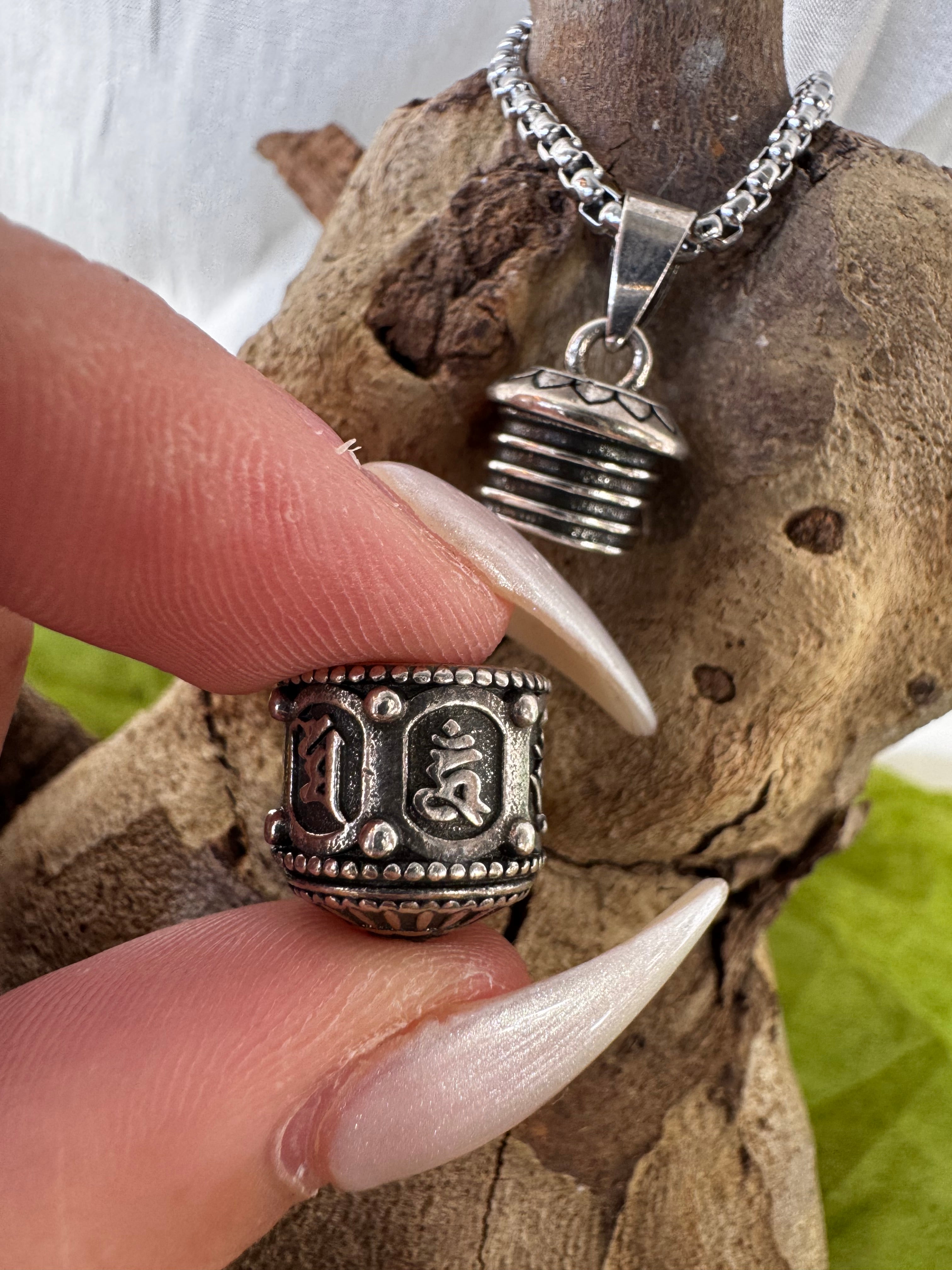 Sterling Silver Prayer Wish Box – Om Mani Padme Hum