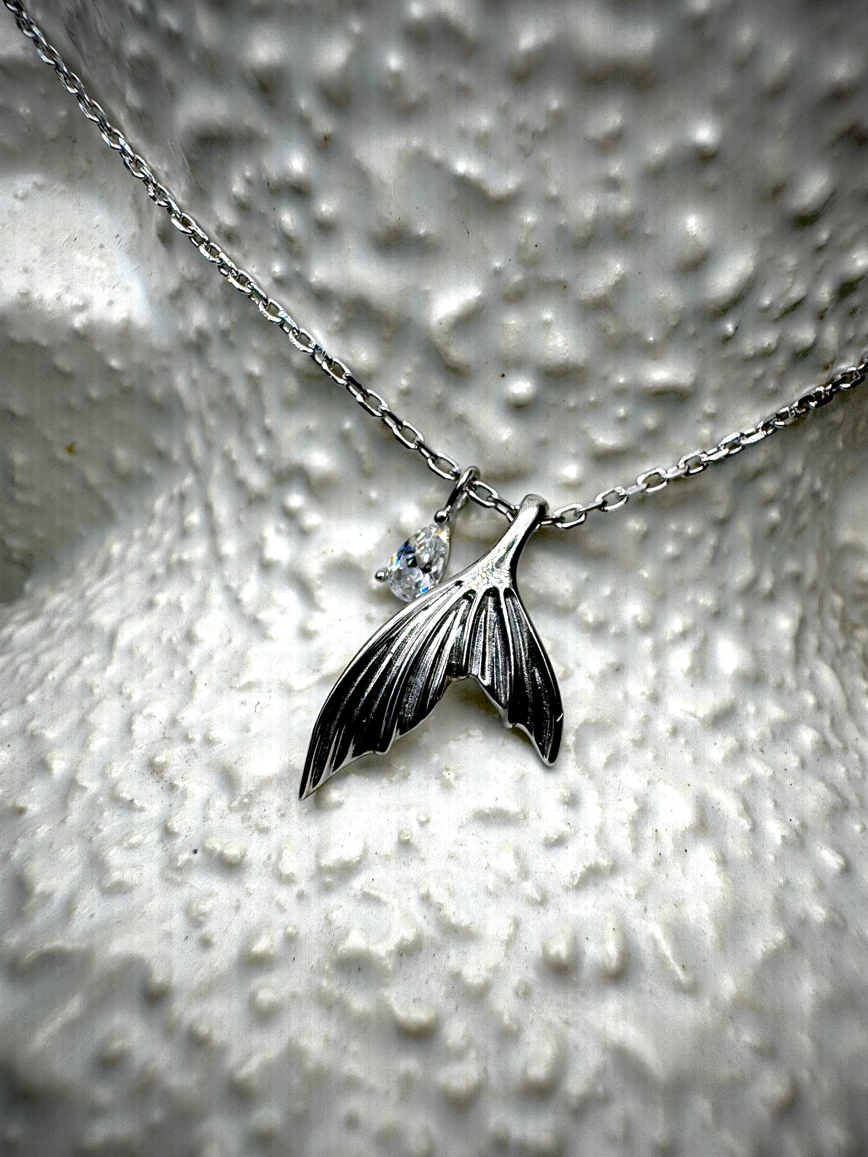 MINI Whale Tail S925