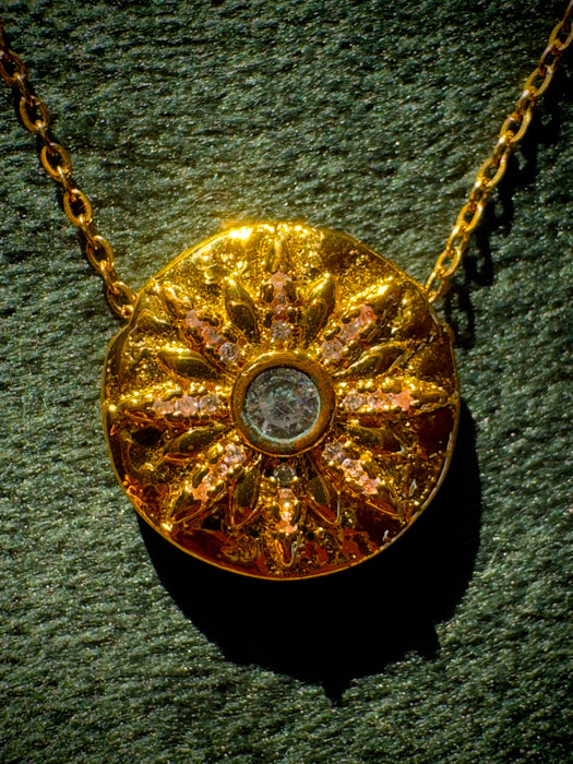 Solar Light Medallion