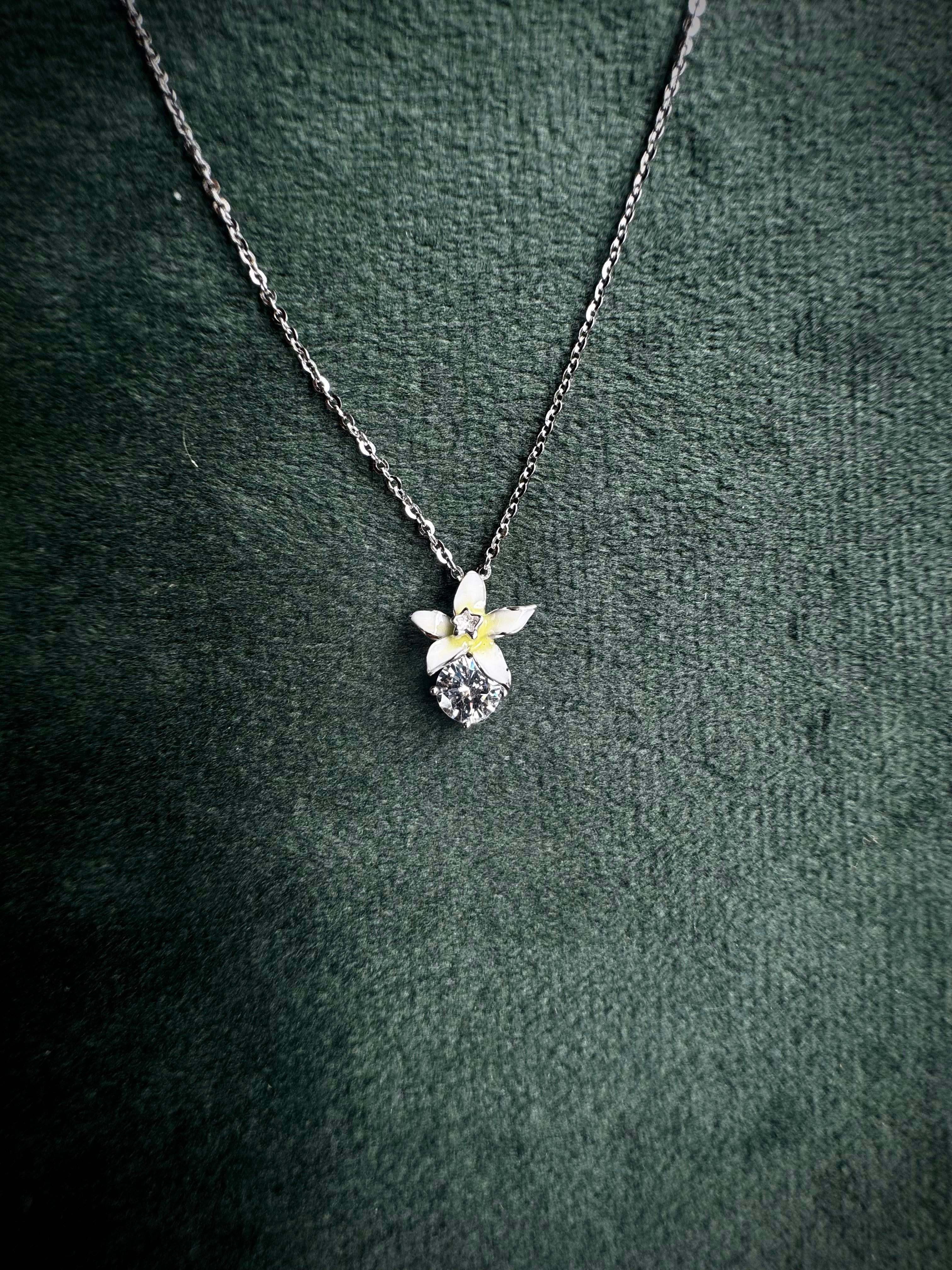 S925 Frangipani Necklace