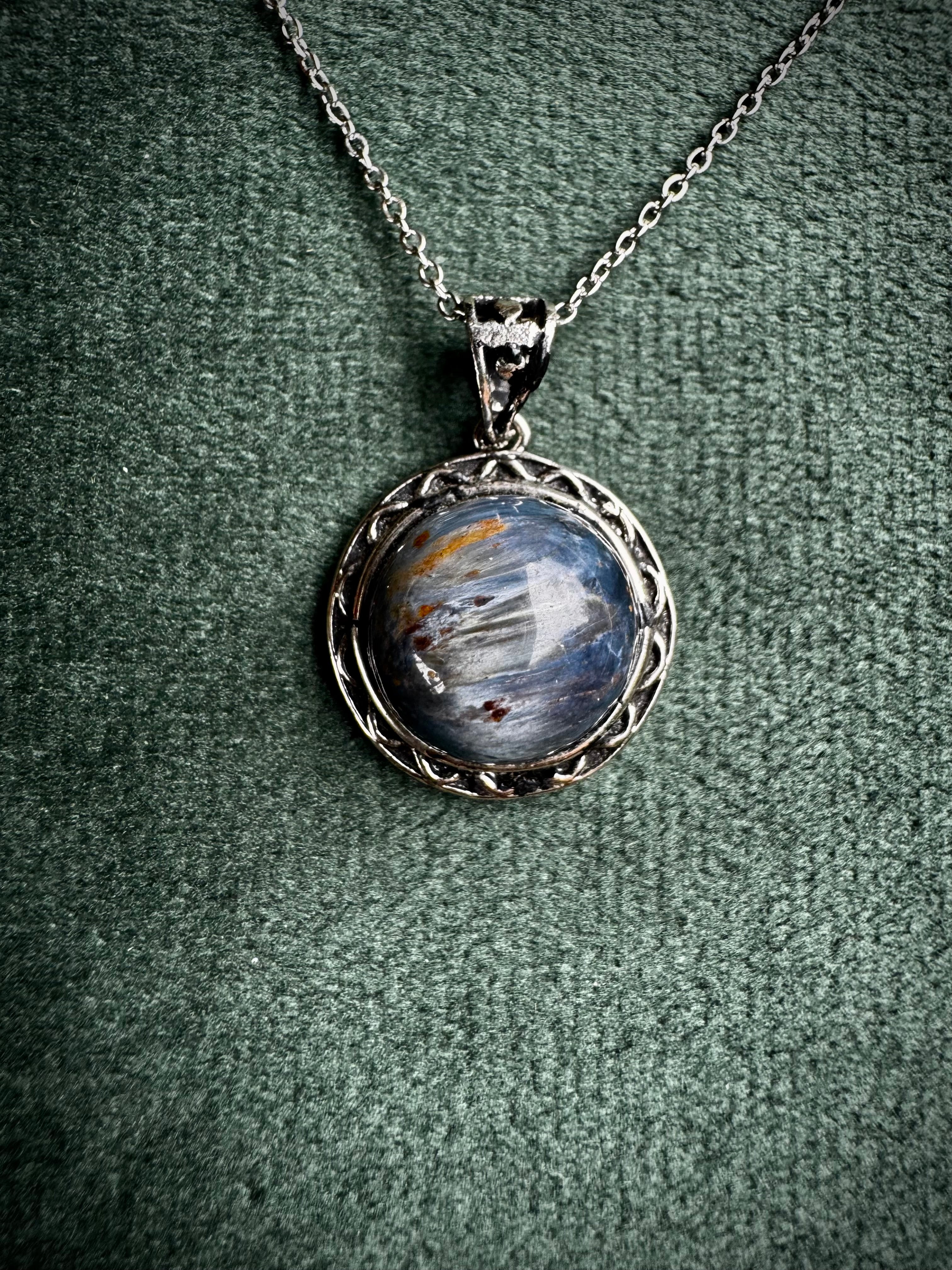 Round Pietersite pendant