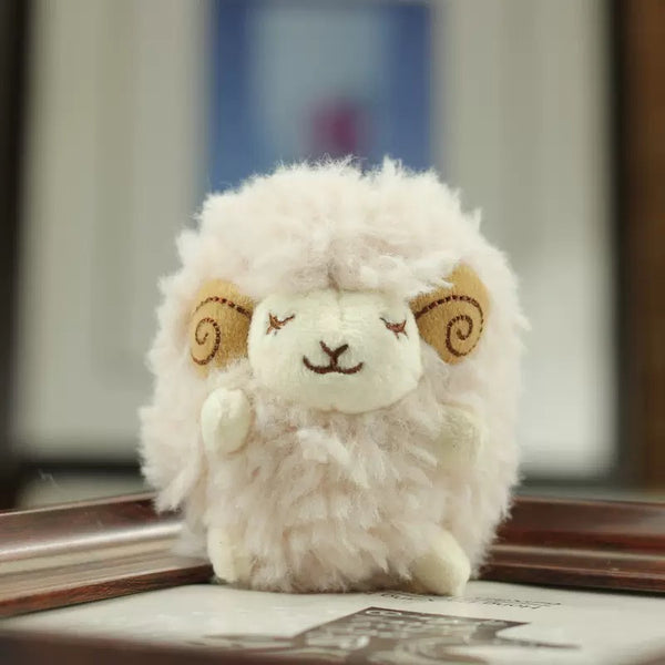 Lucky Ram Plush Keyring – Soft Cute Bag Charm 🐏