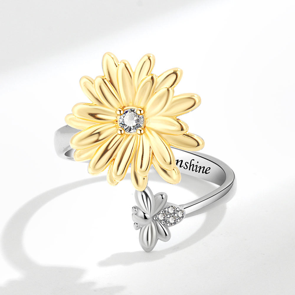 Gold Daisy Bee Fidget Ring